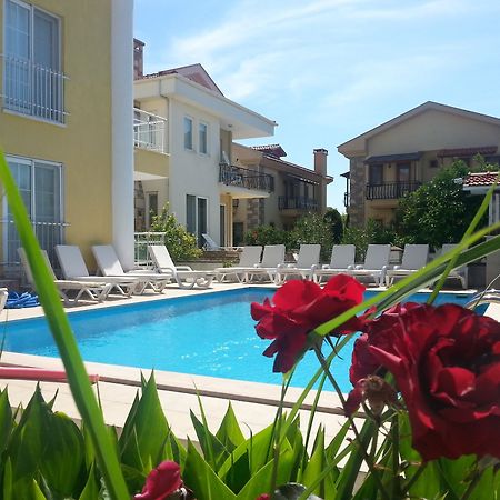 Karaca Apart Hotel ดาลยัน ภายนอก รูปภาพ