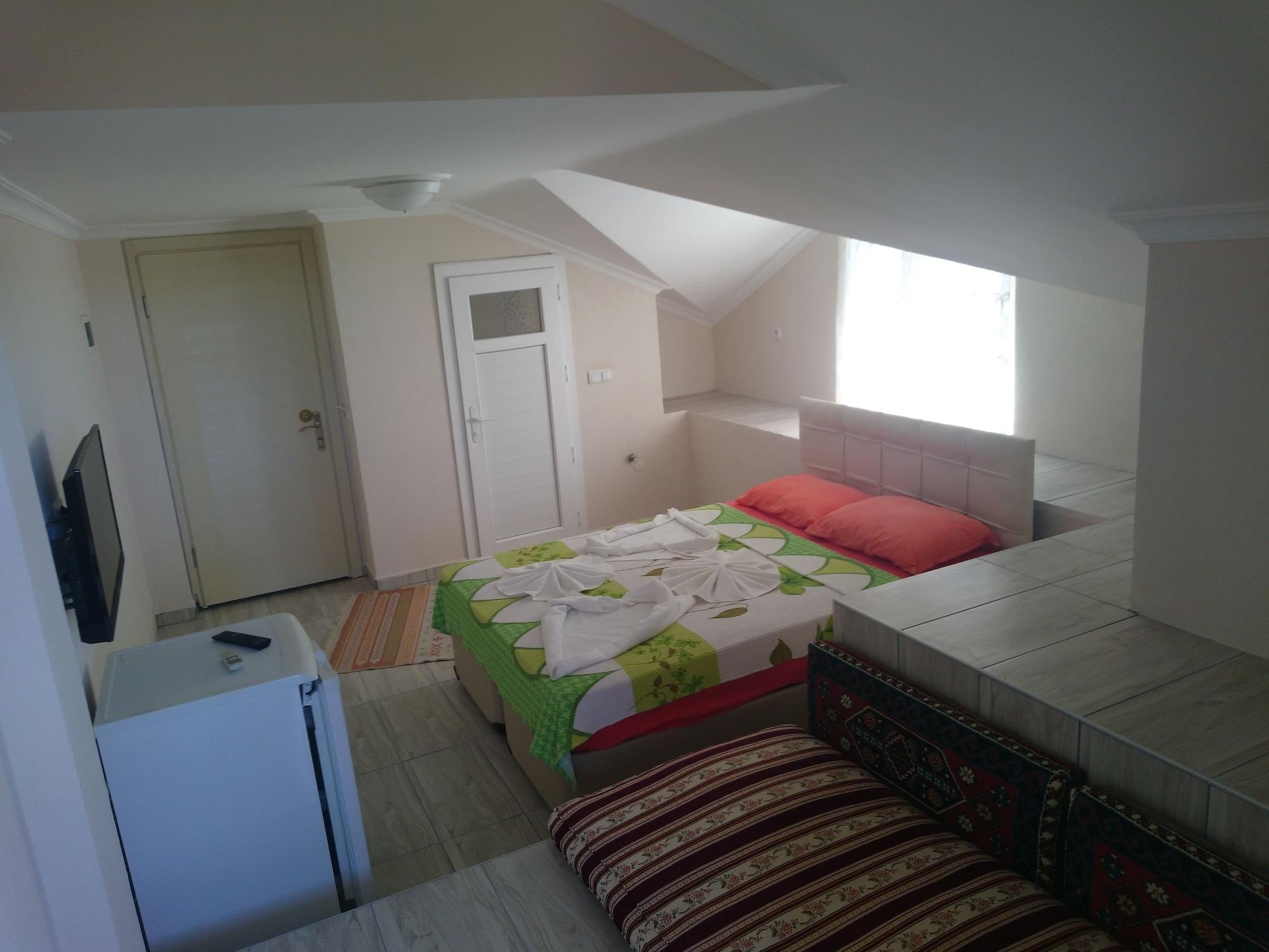 Karaca Apart Hotel ดาลยัน ภายนอก รูปภาพ