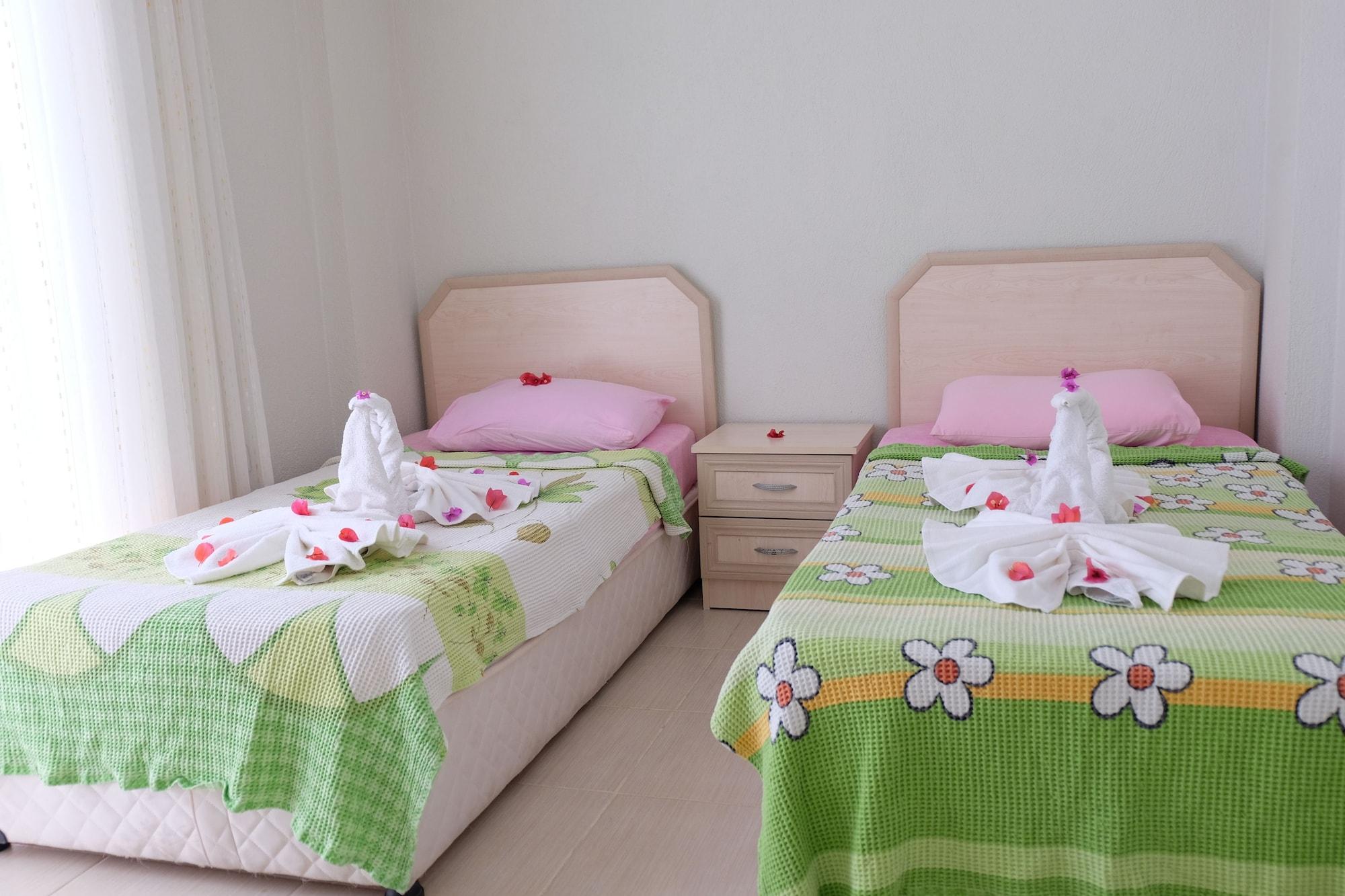 Karaca Apart Hotel ดาลยัน ภายนอก รูปภาพ