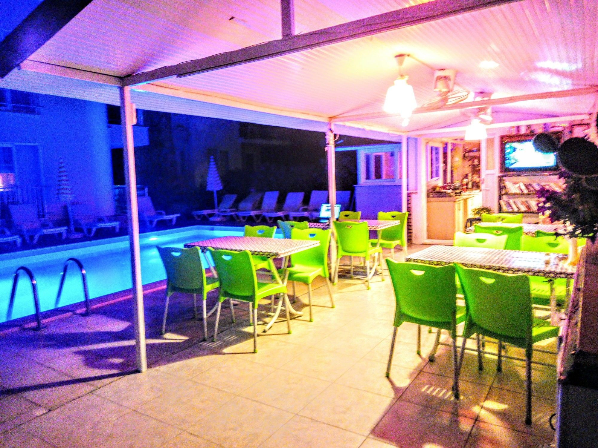 Karaca Apart Hotel ดาลยัน ภายนอก รูปภาพ